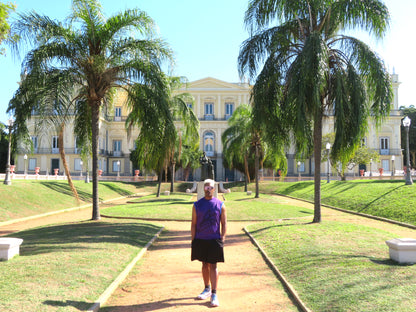 O Colete Imperial Roxo – Um Símbolo de Poder e Prestígio